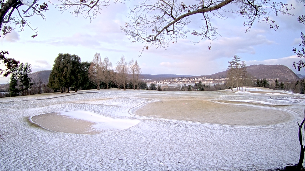 Thumbnail for current weather camera view from Country Club of Harrisburg in Harrisburg, Pennsylvania