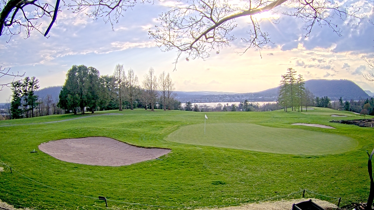 Thumbnail for current weather camera view from Country Club of Harrisburg in Harrisburg, Pennsylvania