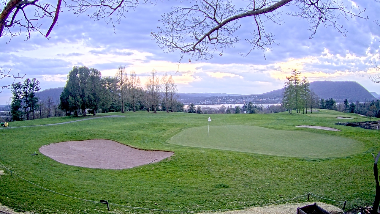 Thumbnail for current weather camera view from Country Club of Harrisburg in Harrisburg, Pennsylvania