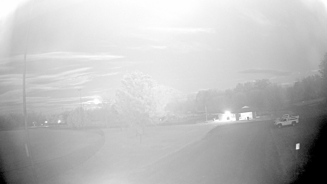 Thumbnail for current weather camera view from Laurel Springs Regional Park in La Plata, Maryland