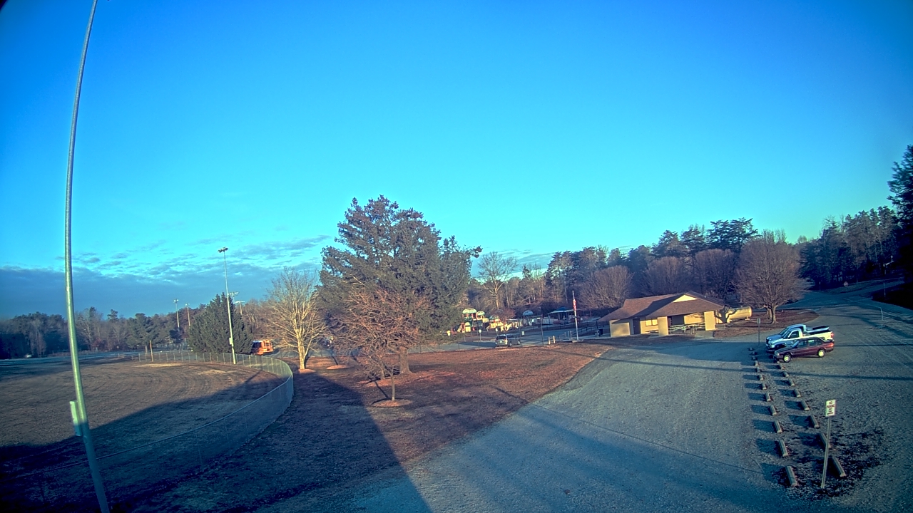 Thumbnail for current weather camera view from Laurel Springs Regional Park in La Plata, Maryland