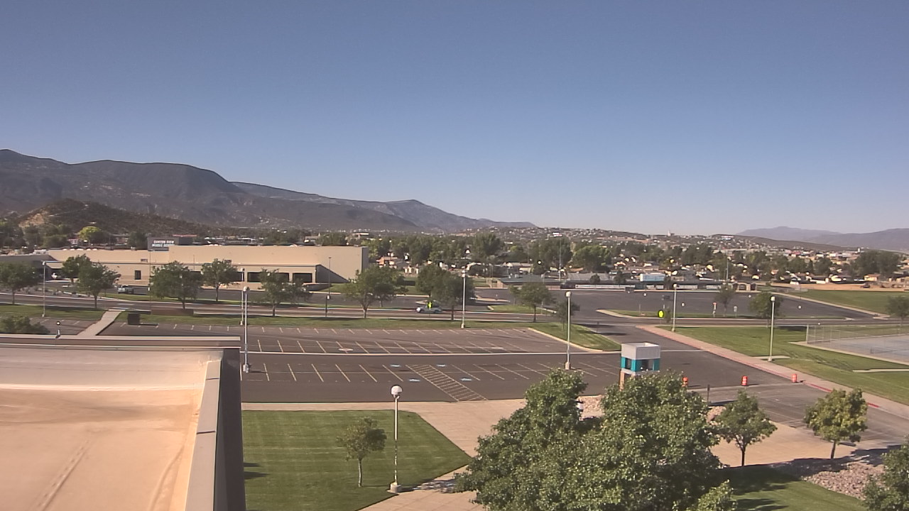 Thumbnail for current weather camera view from Canyon View High School in Cedar City, Utah
