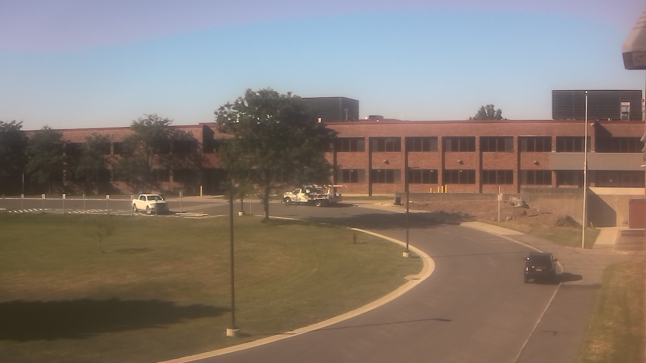 Thumbnail for current weather camera view from P.V. Moore HS in Central Square, New York