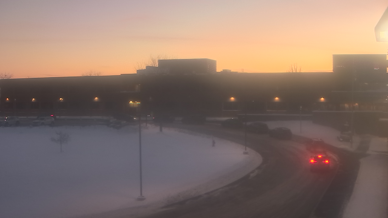 Thumbnail for current weather camera view from P.V. Moore HS in Central Square, New York