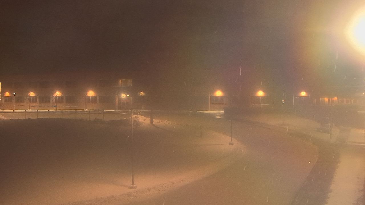 Thumbnail for current weather camera view from P.V. Moore HS in Central Square, New York