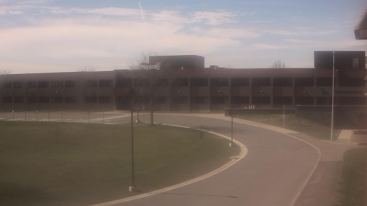 Thumbnail for current weather camera view from P.V. Moore HS in Central Square, New York