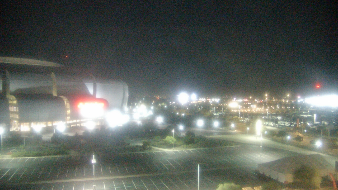 Thumbnail for current weather camera view from City of Glendale Media Center in Glendale, Arizona
