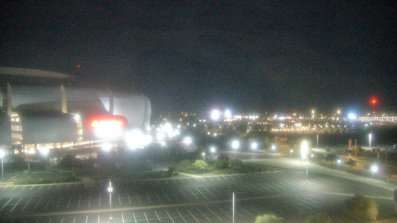 Thumbnail for current weather camera view from City of Glendale Media Center in Glendale, Arizona