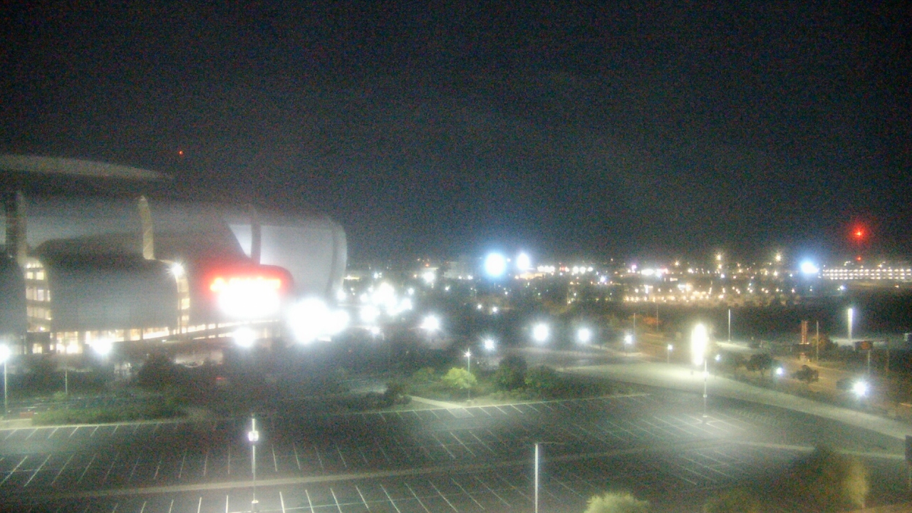 Thumbnail for current weather camera view from City of Glendale Media Center in Glendale, Arizona