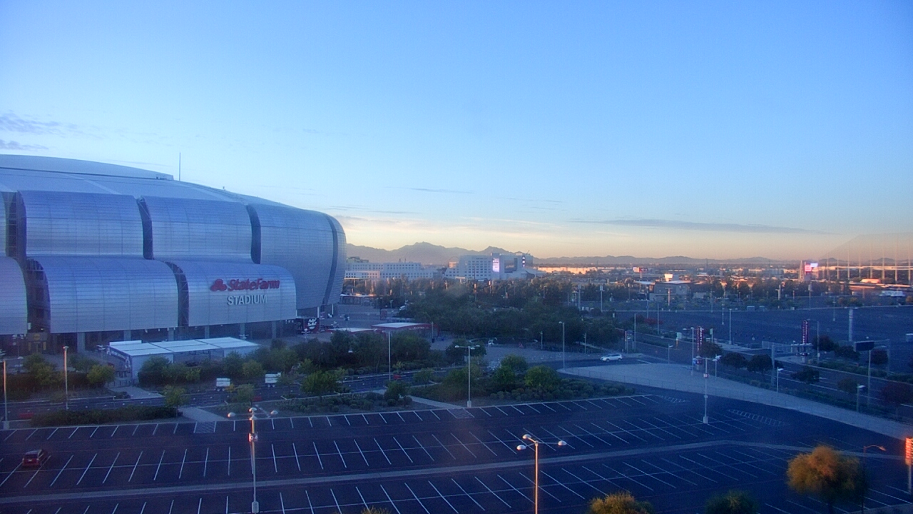 Thumbnail for current weather camera view from City of Glendale Media Center in Glendale, Arizona