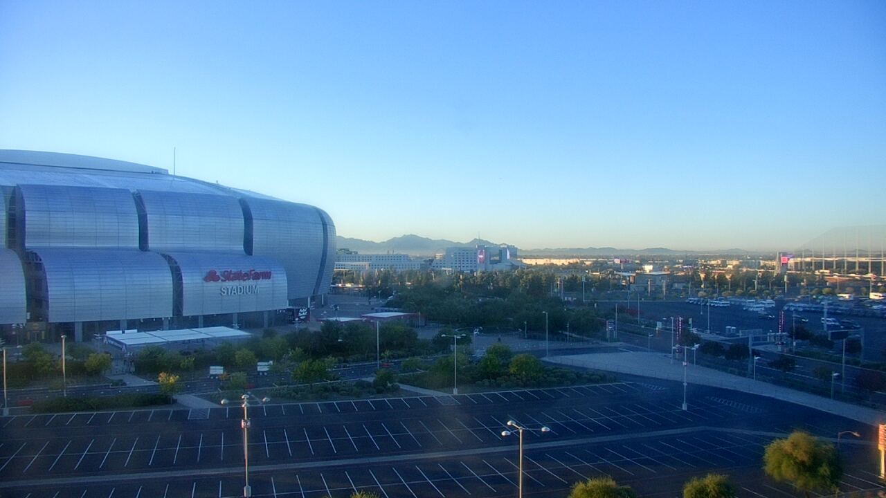 Thumbnail for current weather camera view from City of Glendale Media Center in Glendale, Arizona