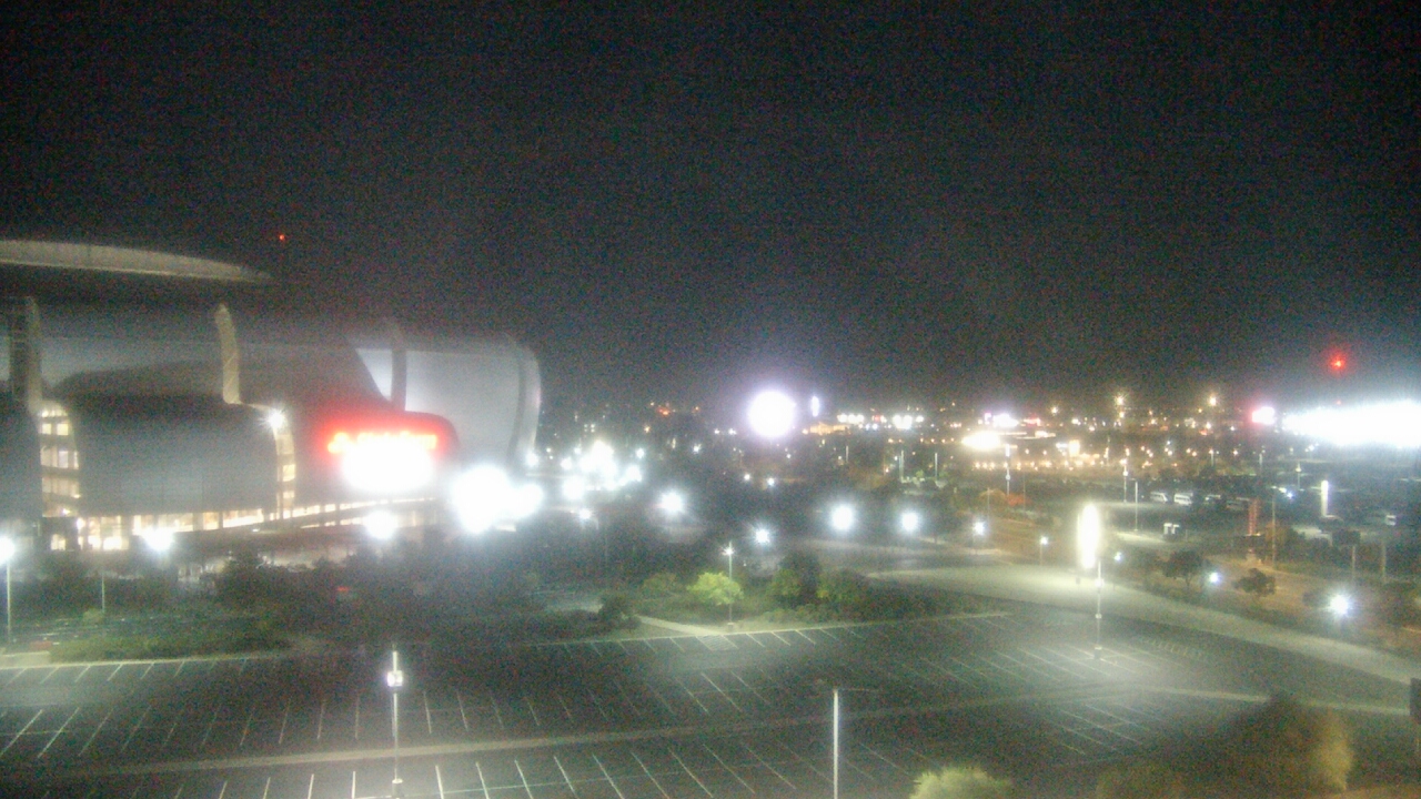 Thumbnail for current weather camera view from City of Glendale Media Center in Glendale, Arizona