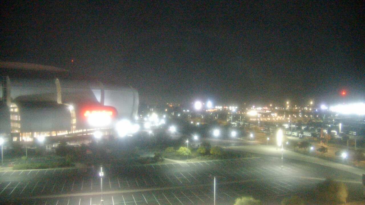 Thumbnail for current weather camera view from City of Glendale Media Center in Glendale, Arizona