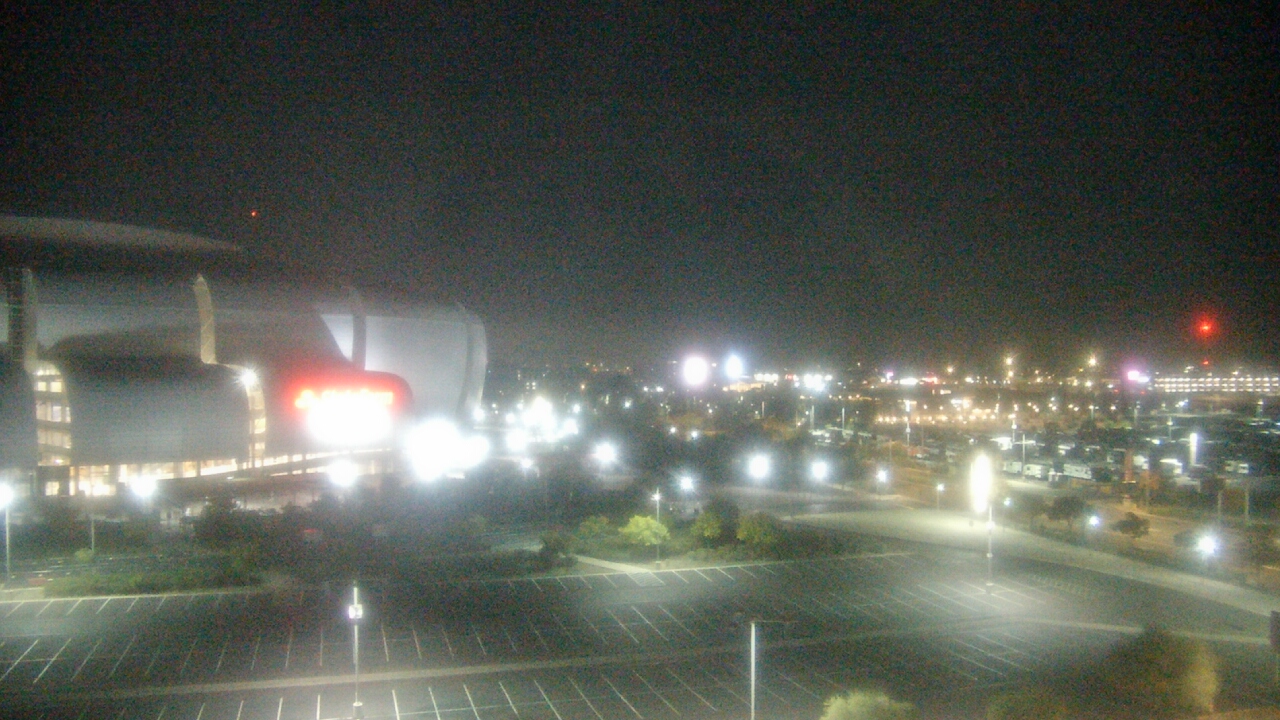 Thumbnail for current weather camera view from City of Glendale Media Center in Glendale, Arizona