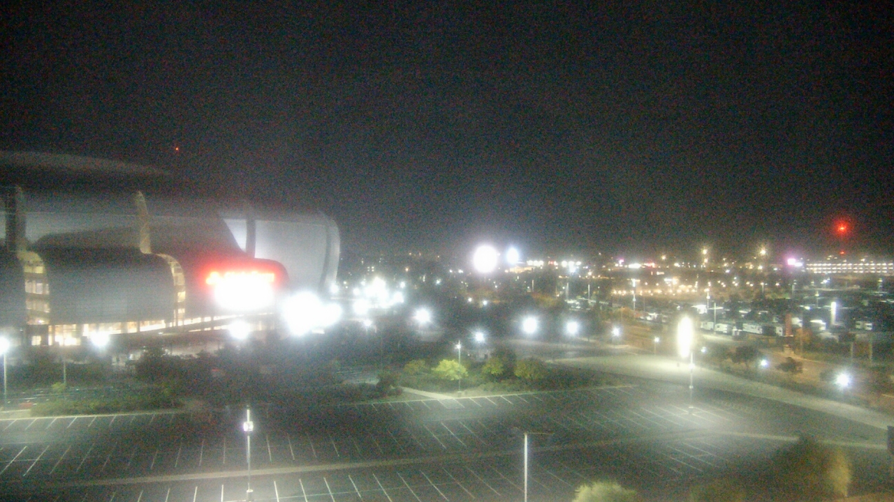 Thumbnail for current weather camera view from City of Glendale Media Center in Glendale, Arizona