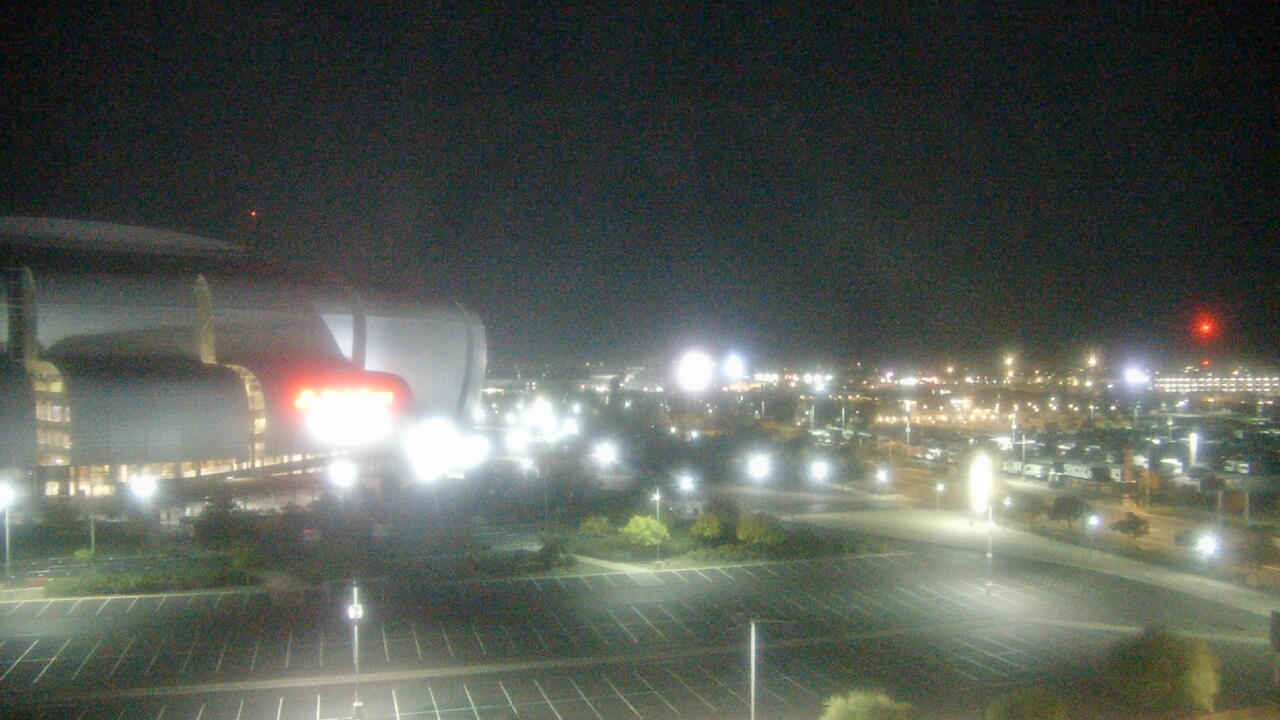 Thumbnail for current weather camera view from City of Glendale Media Center in Glendale, Arizona
