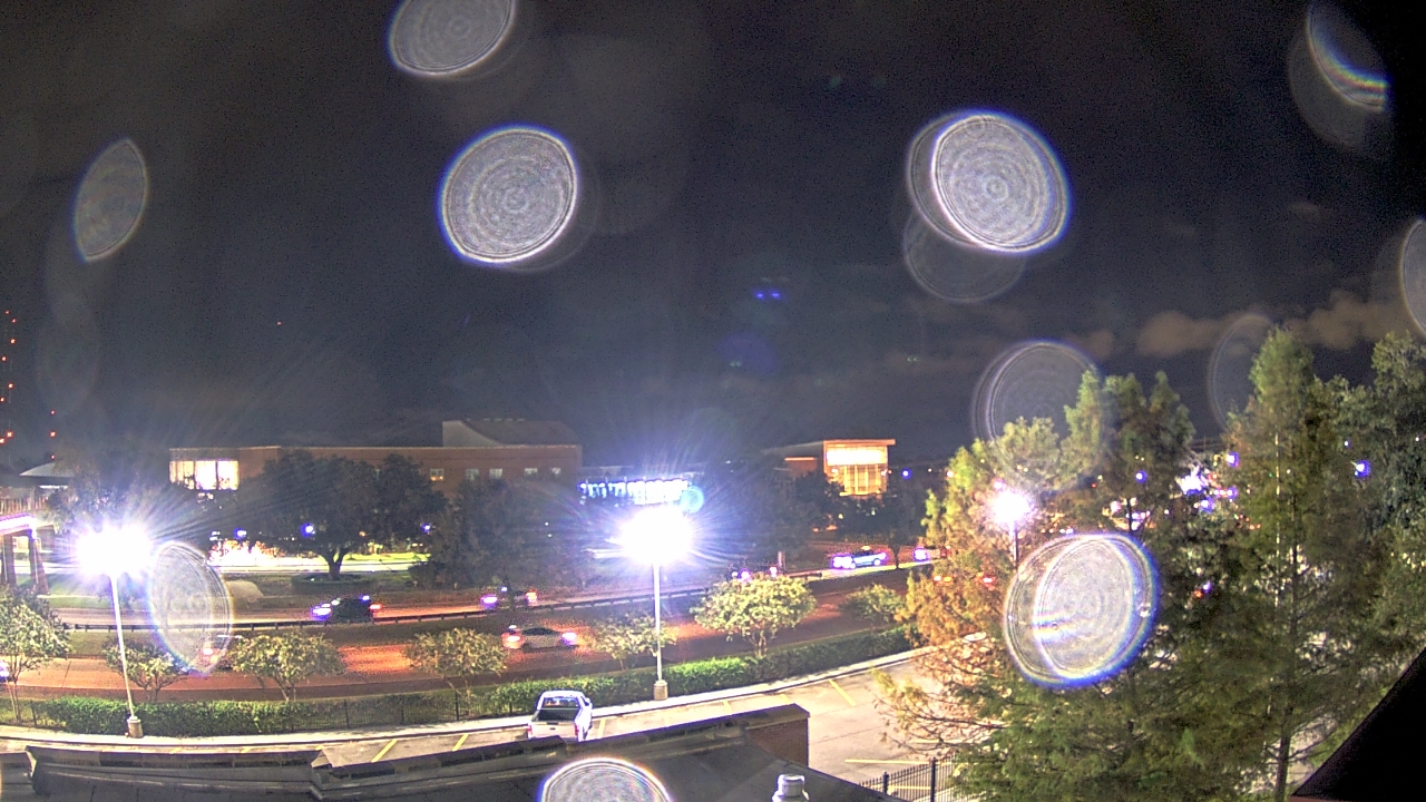 Thumbnail for current weather camera view from Chalmette HS in Chalmette, Louisiana