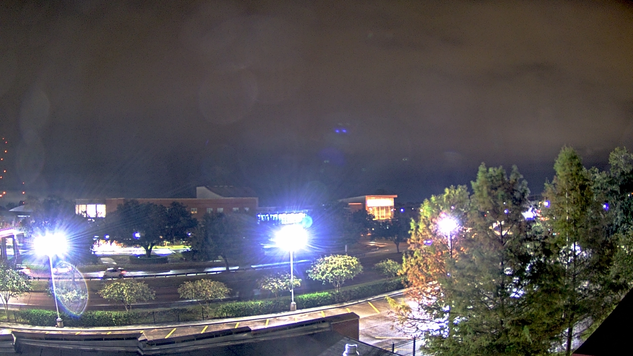 Thumbnail for current weather camera view from Chalmette HS in Chalmette, Louisiana