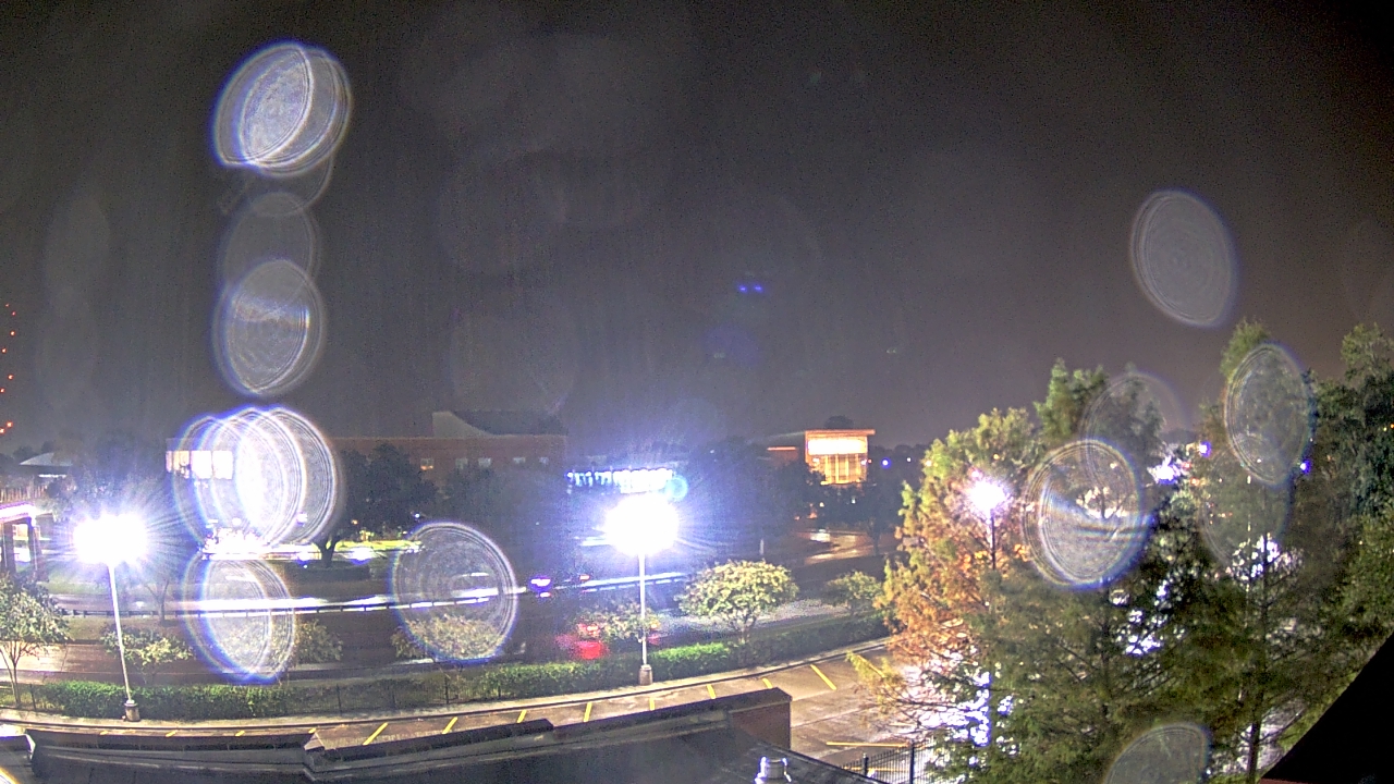 Thumbnail for current weather camera view from Chalmette HS in Chalmette, Louisiana