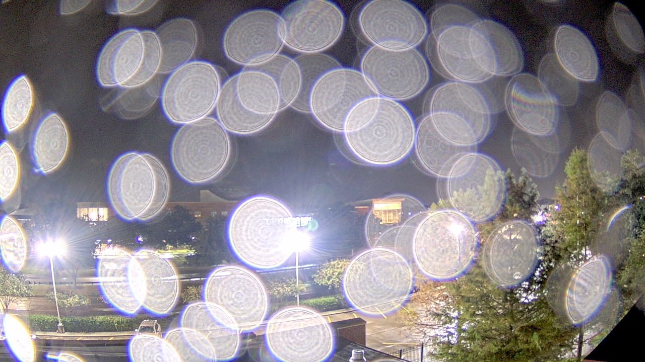 Thumbnail for current weather camera view from Chalmette HS in Chalmette, Louisiana