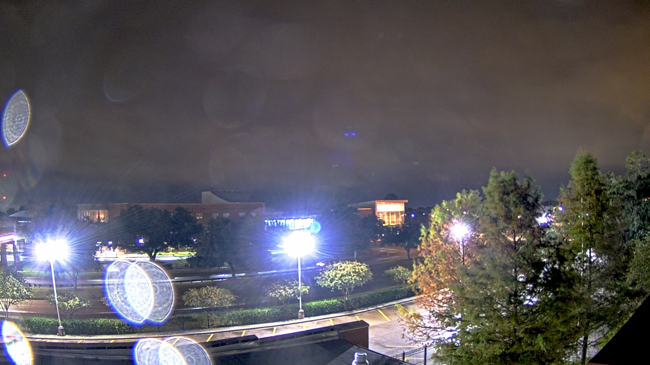 Thumbnail for current weather camera view from Chalmette HS in Chalmette, Louisiana