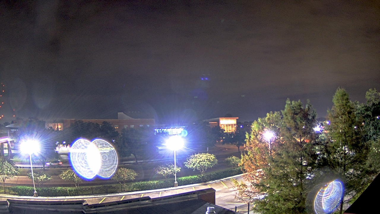 Thumbnail for current weather camera view from Chalmette HS in Chalmette, Louisiana