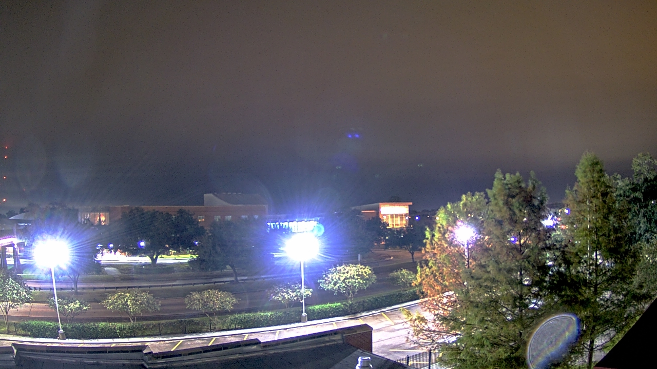 Thumbnail for current weather camera view from Chalmette HS in Chalmette, Louisiana