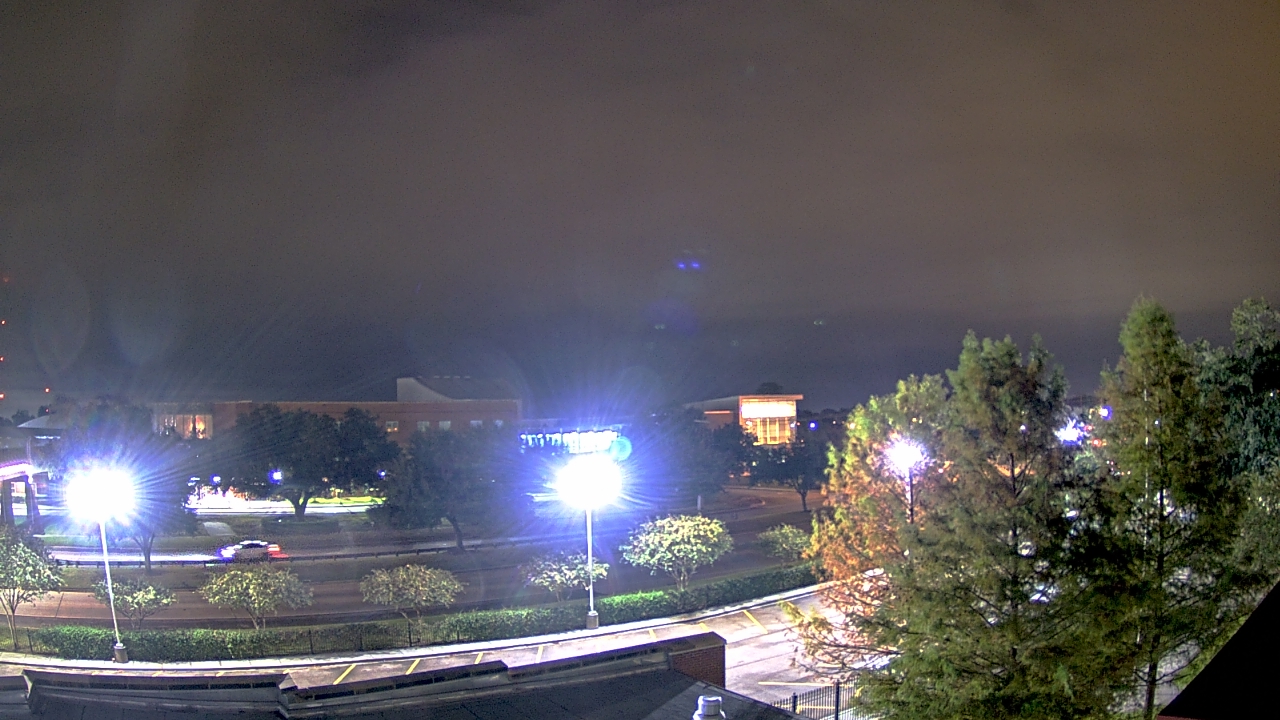 Thumbnail for current weather camera view from Chalmette HS in Chalmette, Louisiana