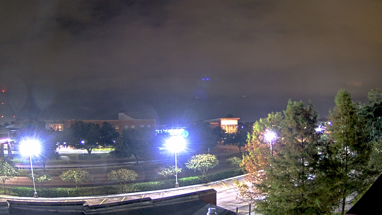 Thumbnail for current weather camera view from Chalmette HS in Chalmette, Louisiana