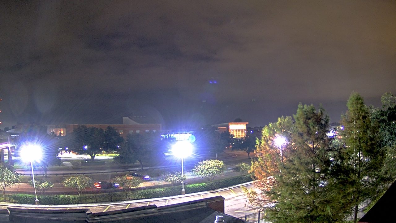 Thumbnail for current weather camera view from Chalmette HS in Chalmette, Louisiana