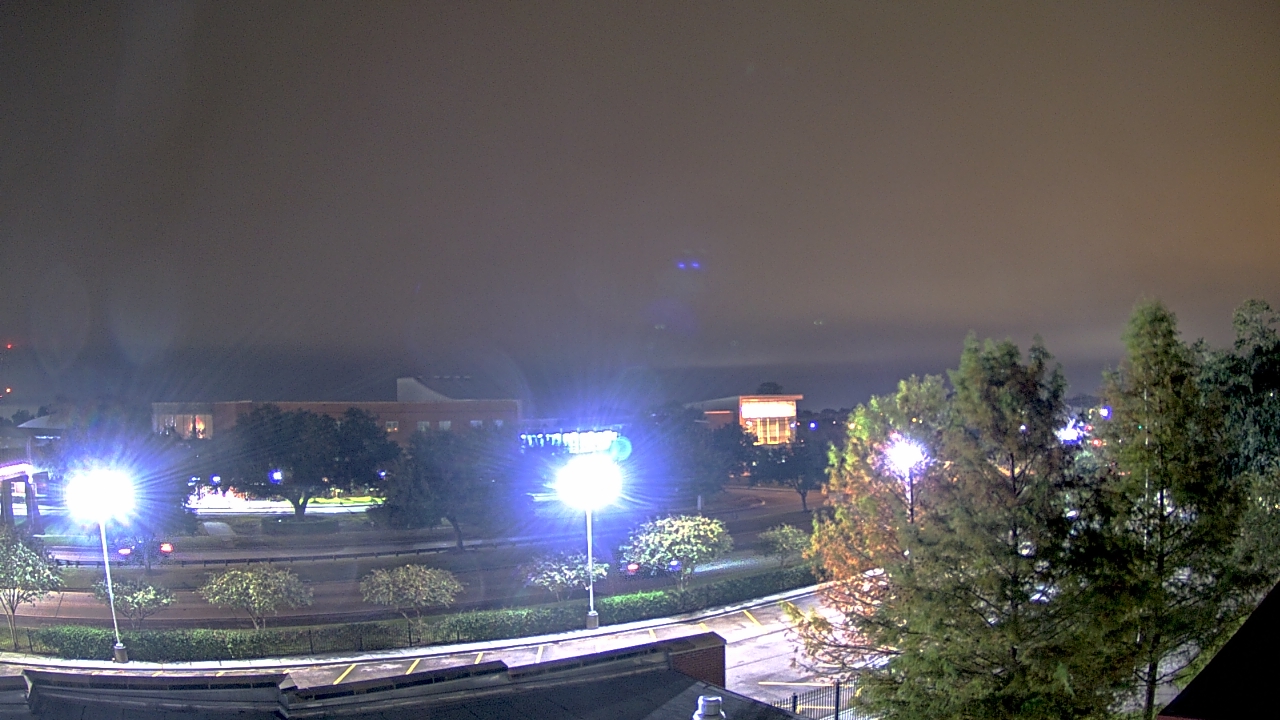 Thumbnail for current weather camera view from Chalmette HS in Chalmette, Louisiana