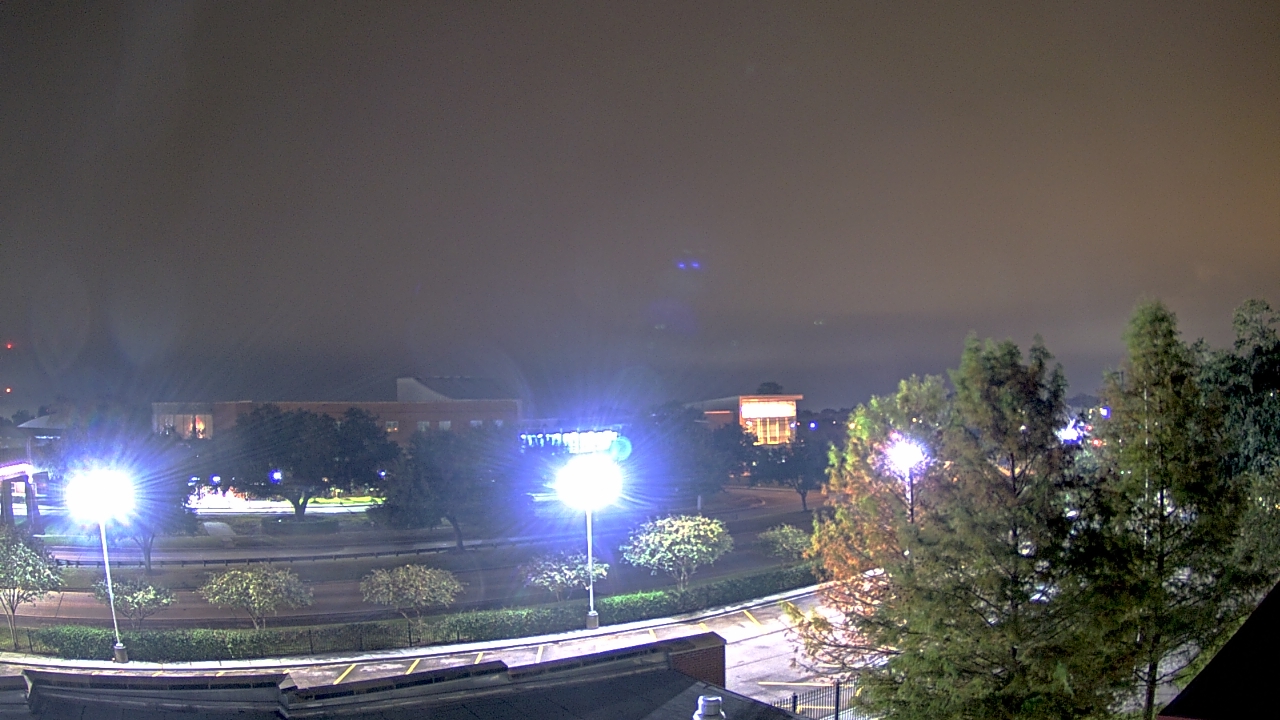 Thumbnail for current weather camera view from Chalmette HS in Chalmette, Louisiana