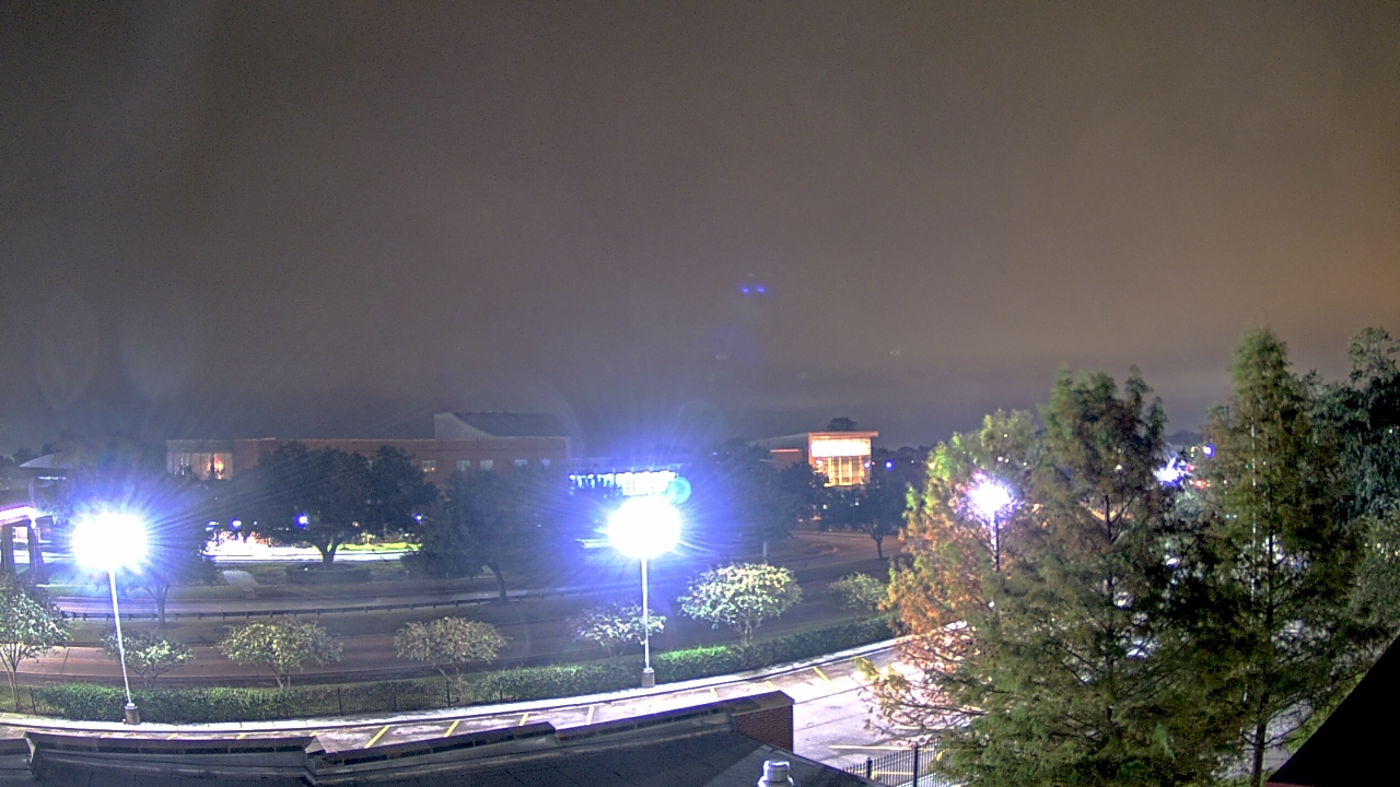 Thumbnail for current weather camera view from Chalmette HS in Chalmette, Louisiana