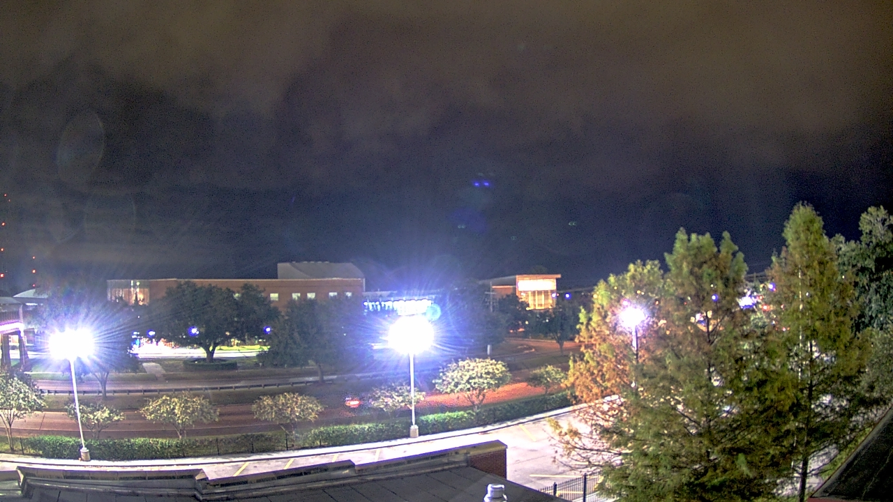 Thumbnail for current weather camera view from Chalmette HS in Chalmette, Louisiana