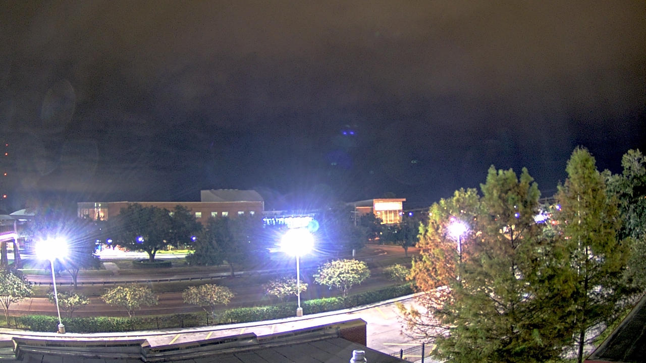 Thumbnail for current weather camera view from Chalmette HS in Chalmette, Louisiana