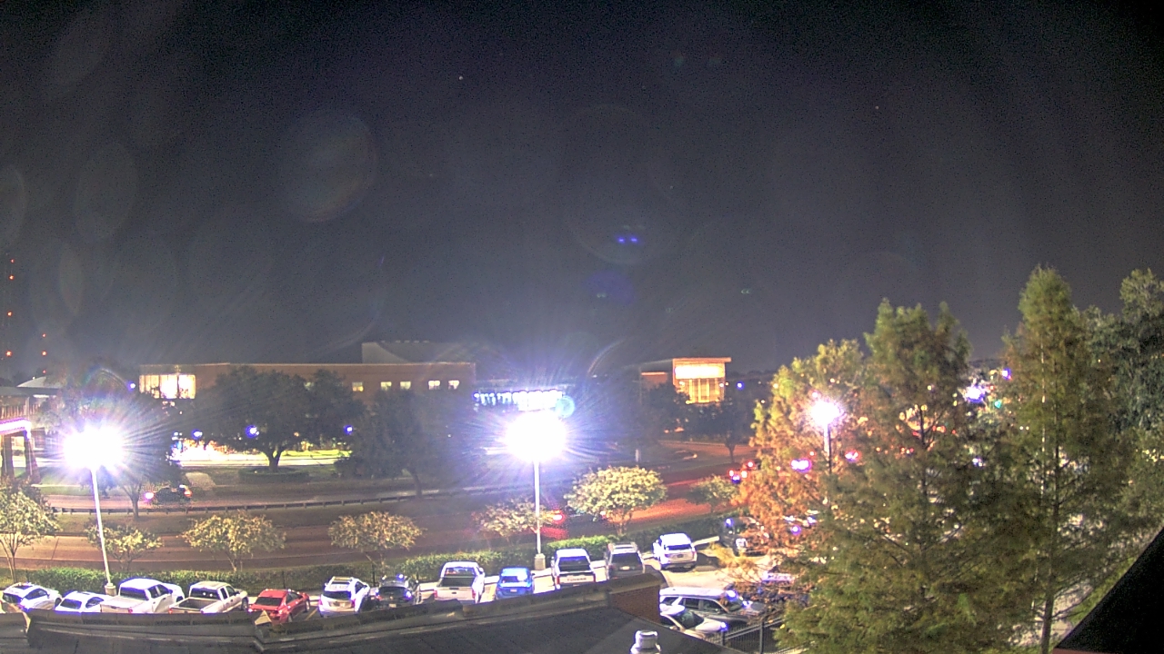 Thumbnail for current weather camera view from Chalmette HS in Chalmette, Louisiana