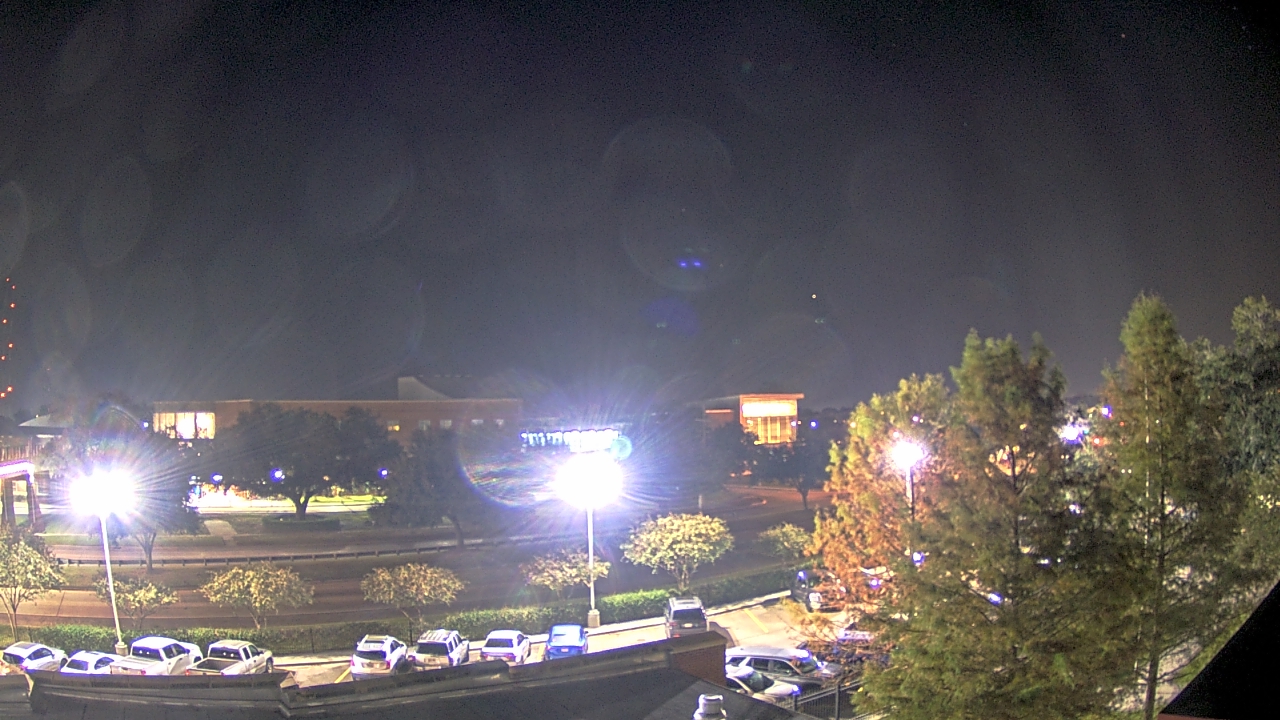 Thumbnail for current weather camera view from Chalmette HS in Chalmette, Louisiana