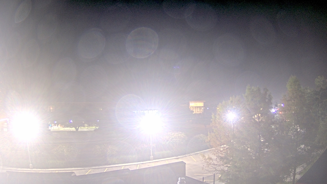 Thumbnail for current weather camera view from Chalmette HS in Chalmette, Louisiana