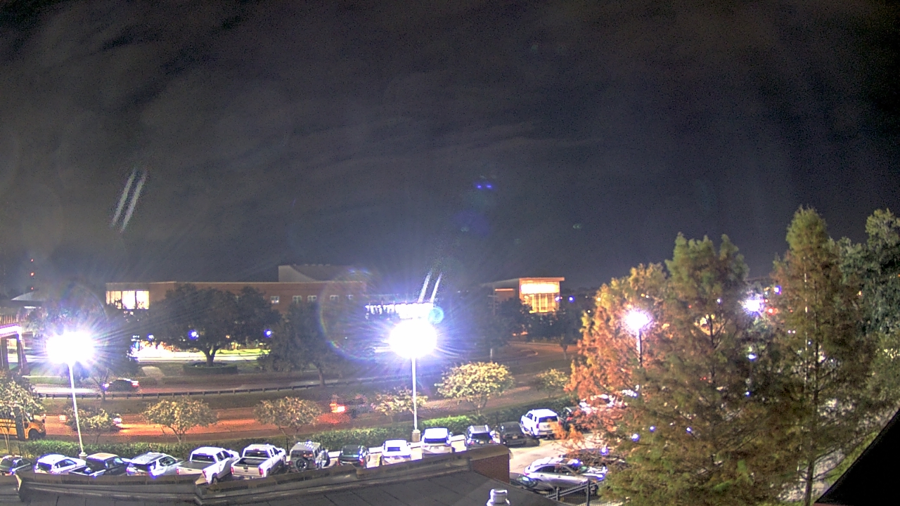 Thumbnail for current weather camera view from Chalmette HS in Chalmette, Louisiana