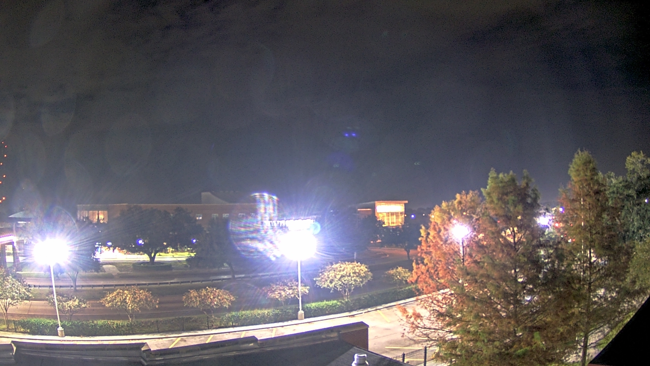 Thumbnail for current weather camera view from Chalmette HS in Chalmette, Louisiana