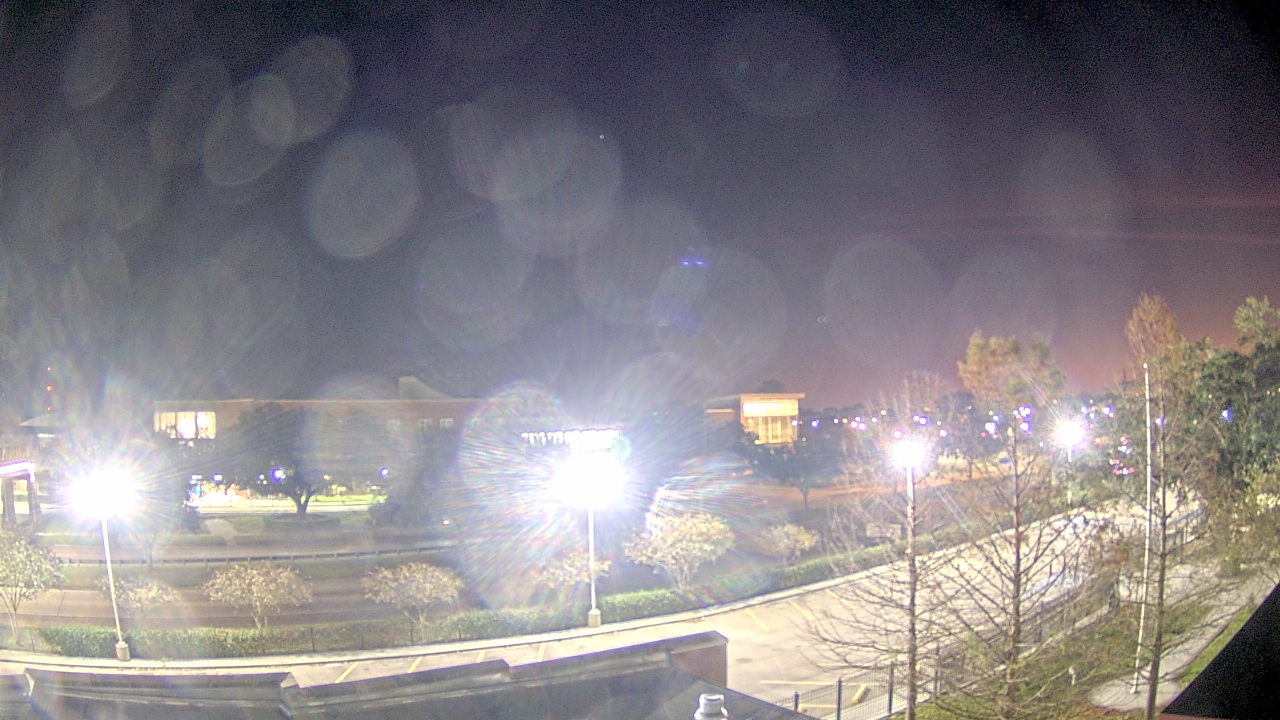 Thumbnail for current weather camera view from Chalmette HS in Chalmette, Louisiana