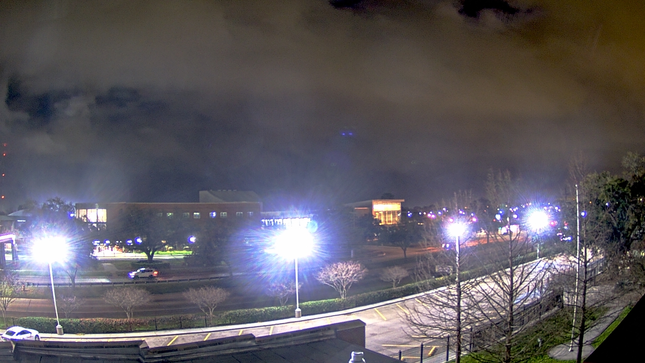 Thumbnail for current weather camera view from Chalmette HS in Chalmette, Louisiana