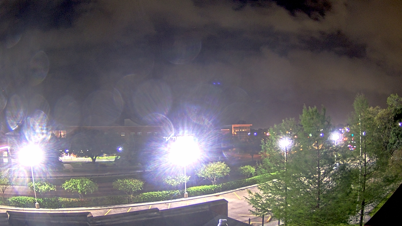 Thumbnail for current weather camera view from Chalmette HS in Chalmette, Louisiana