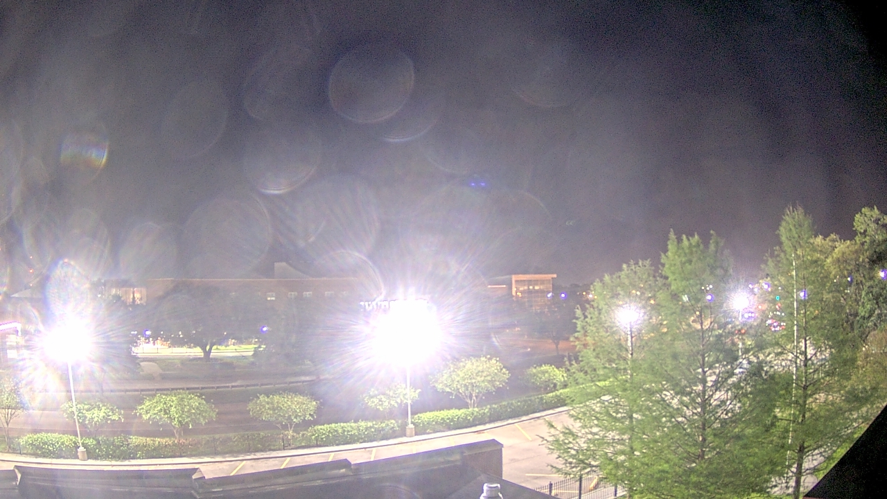 Thumbnail for current weather camera view from Chalmette HS in Chalmette, Louisiana