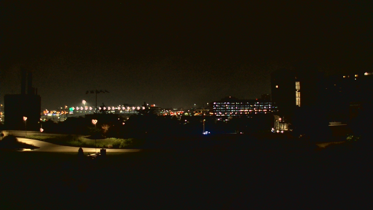 Thumbnail for current weather camera view from British School Of Chicago - New campus in Chicago, Illinois
