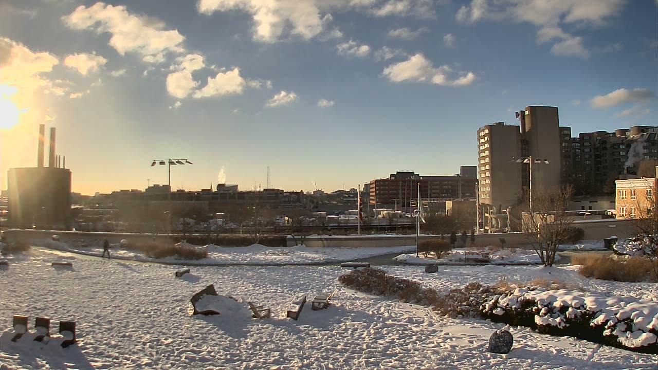 Thumbnail for current weather camera view from British School Of Chicago - New campus in Chicago, Illinois