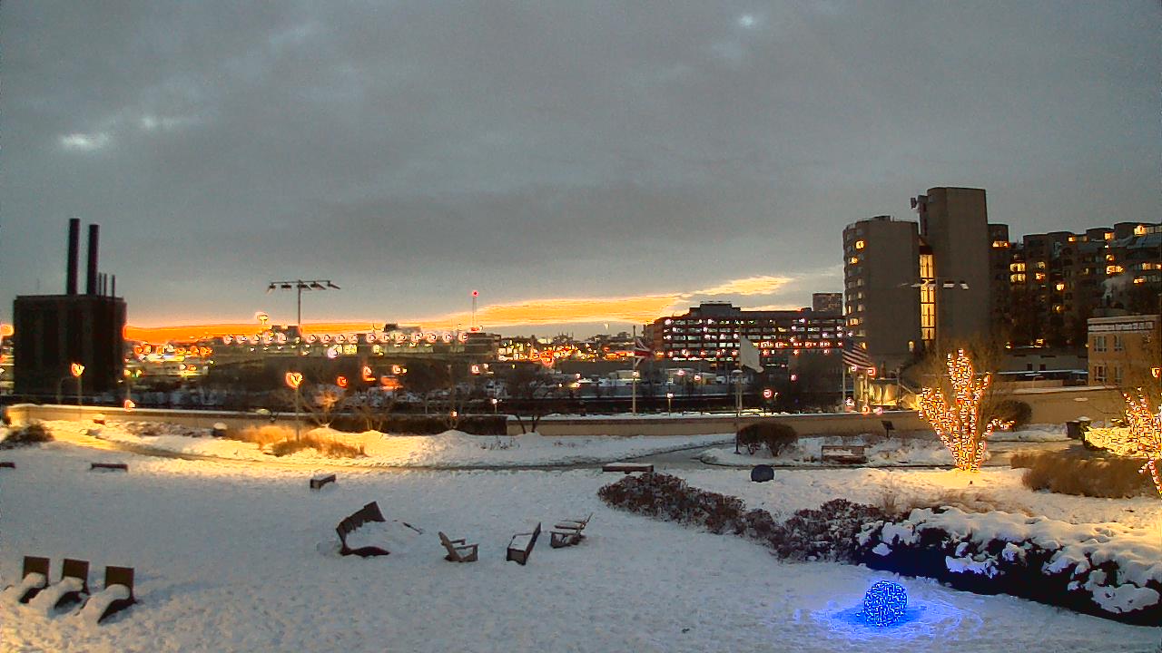 Thumbnail for current weather camera view from British School Of Chicago - New campus in Chicago, Illinois