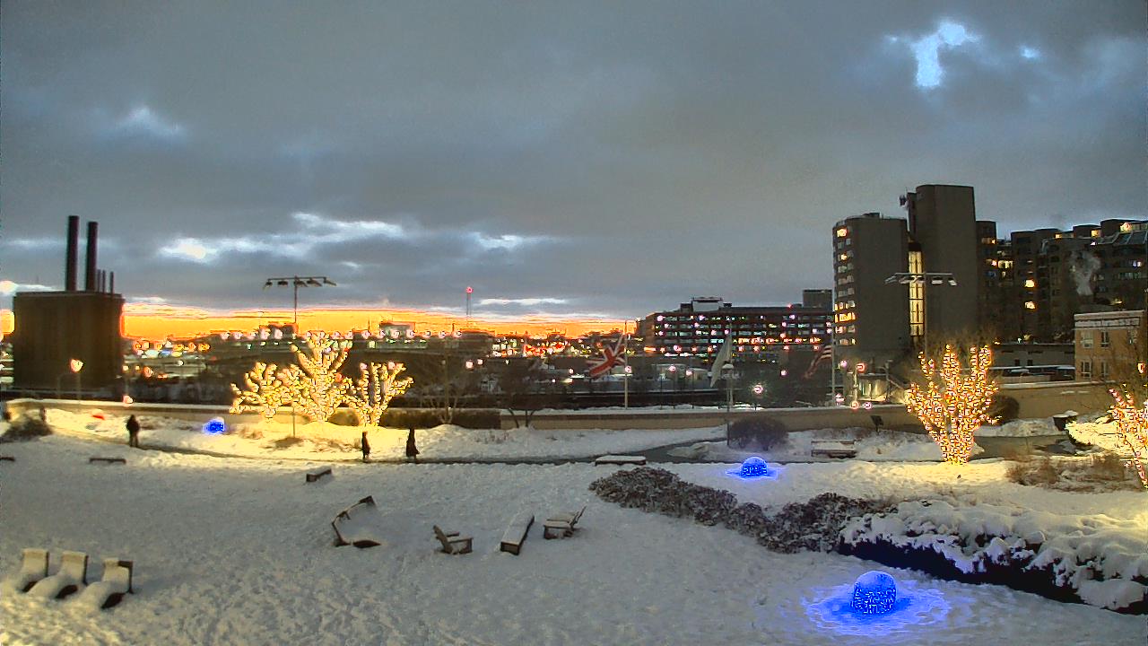 Thumbnail for current weather camera view from British School Of Chicago - New campus in Chicago, Illinois