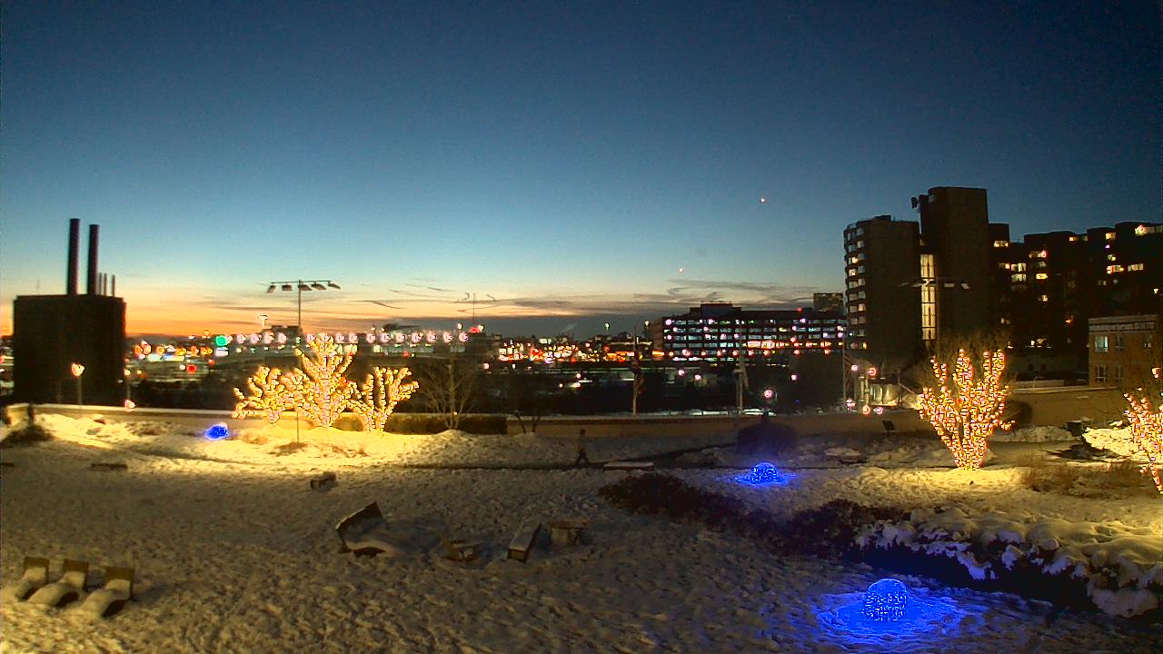 Thumbnail for current weather camera view from British School Of Chicago - New campus in Chicago, Illinois