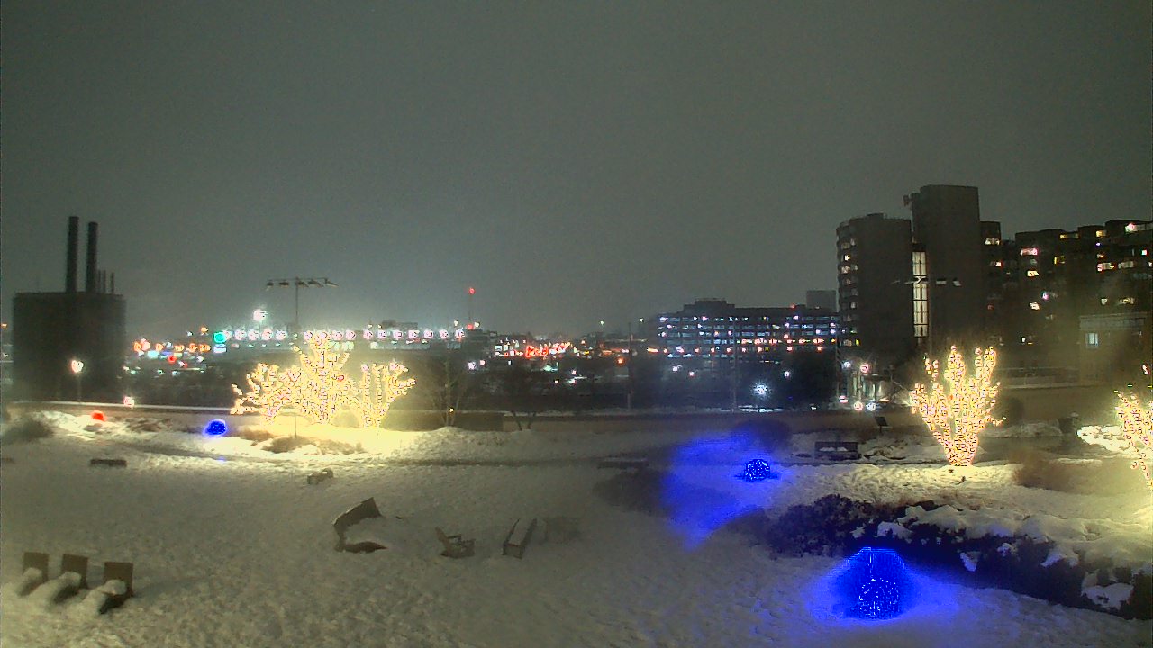 Thumbnail for current weather camera view from British School Of Chicago - New campus in Chicago, Illinois